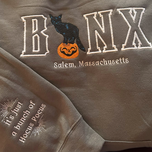 Binx Cat Crewneck Sweater / Embroidered Halloween Sweatshirts / Black Cat Crewneck